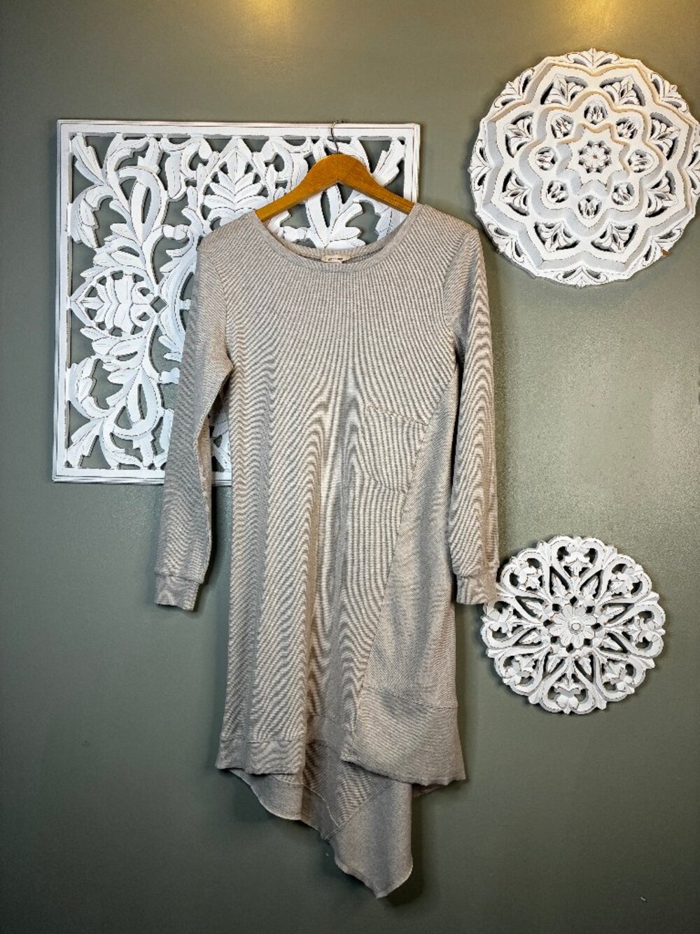 Sundance Thermal Waffle Knit Sweatshirt Dress Asymmetrical Hem Beige M